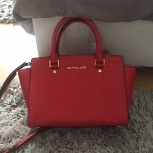 Red-Orange Michael Kors Bag w/ strap